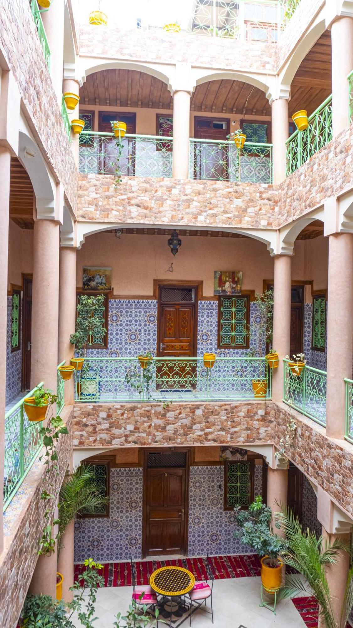 Hotel Imouzzer マラケシュ エクステリア 写真
